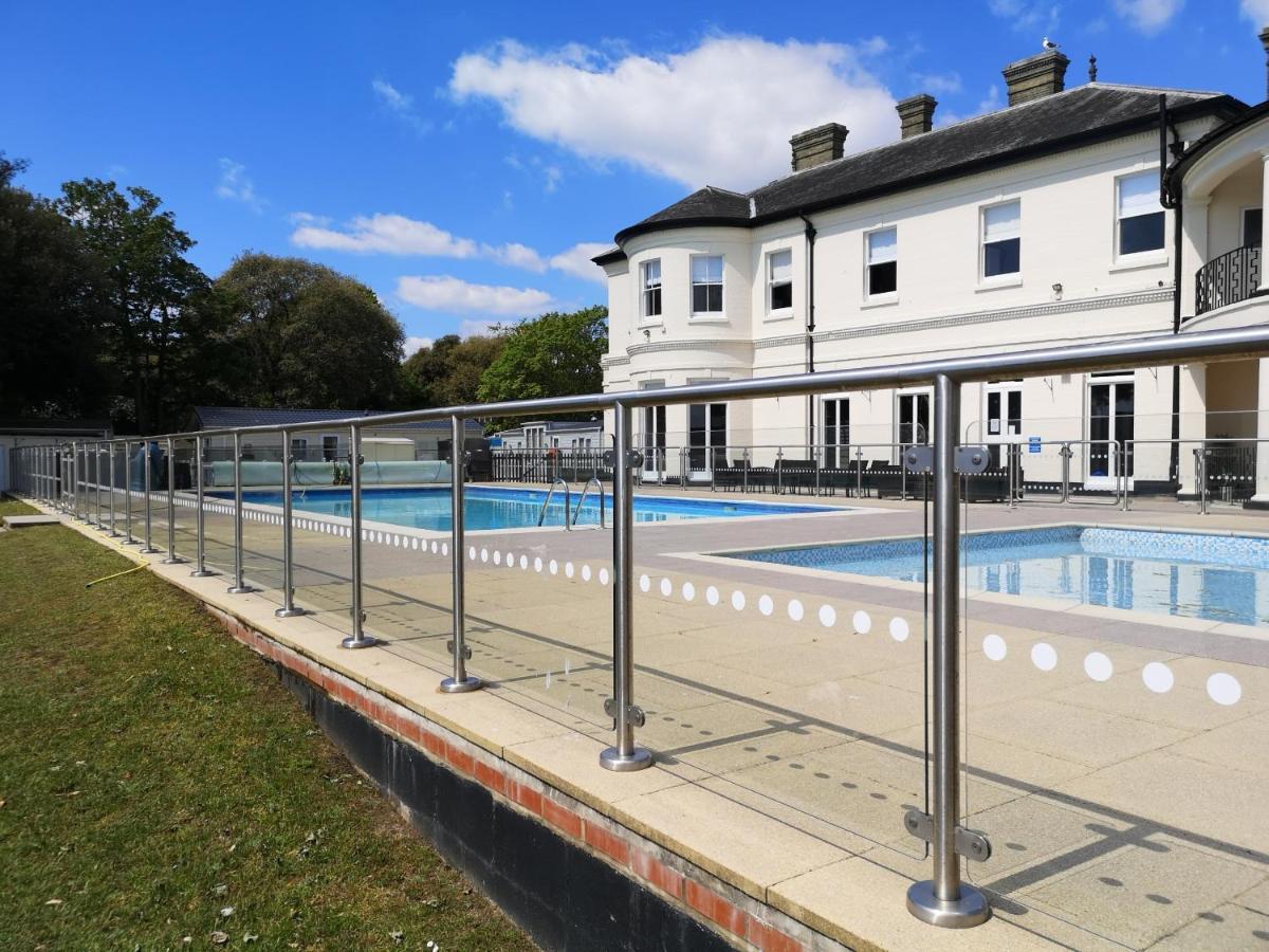 Mudeford Beach Lodge المظهر الخارجي الصورة