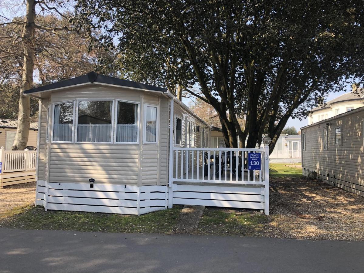 Mudeford Beach Lodge المظهر الخارجي الصورة