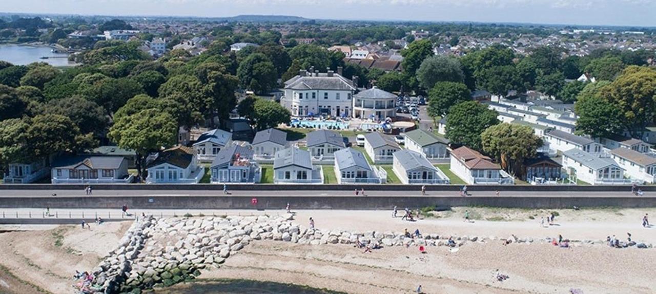 Mudeford Beach Lodge المظهر الخارجي الصورة