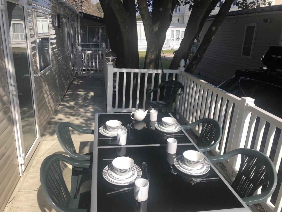 Mudeford Beach Lodge المظهر الخارجي الصورة